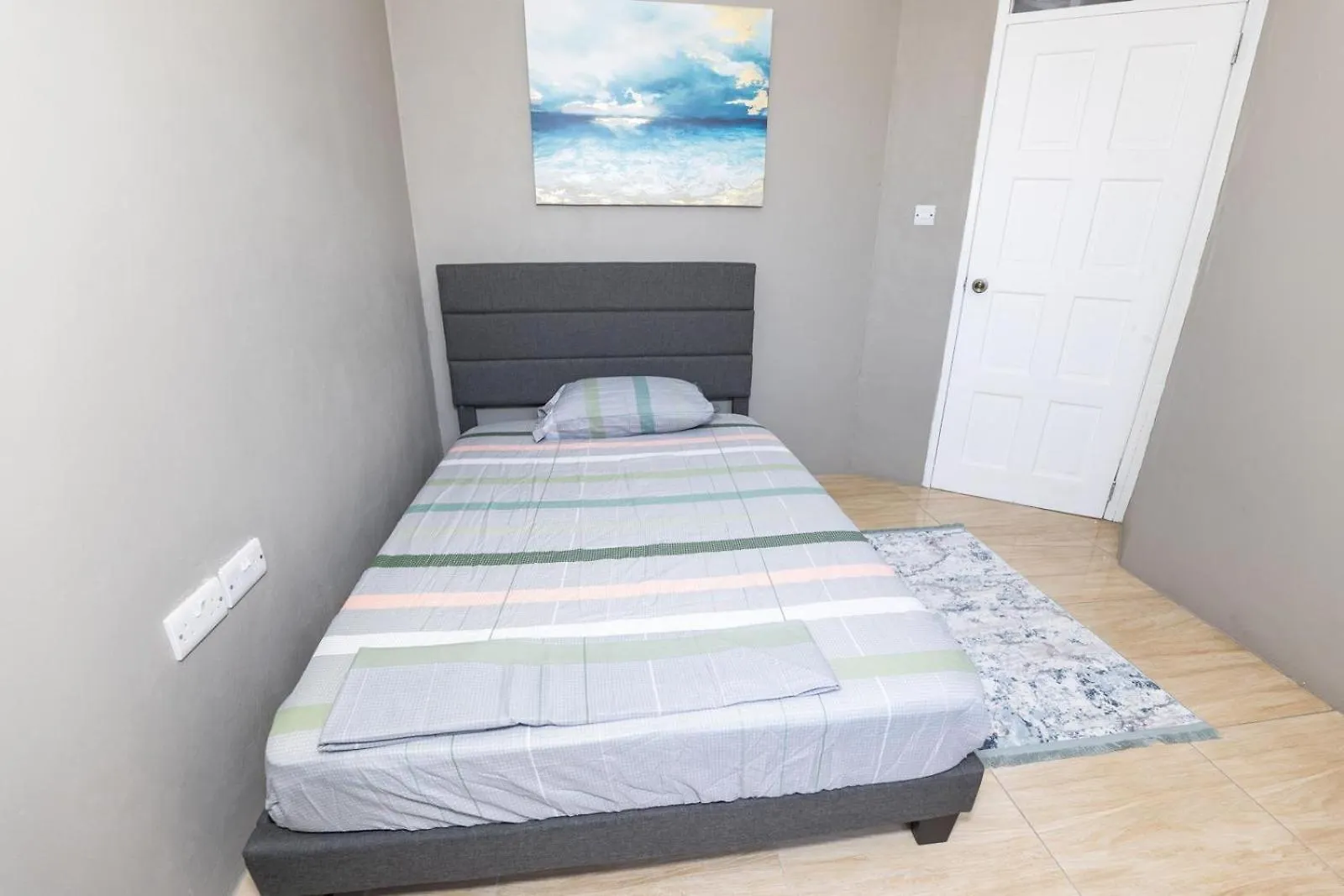 Roseau Canefield Apartment With Full Kitchen Air Conditioning And Wi-Fi Close To Town 0*,  Dominica