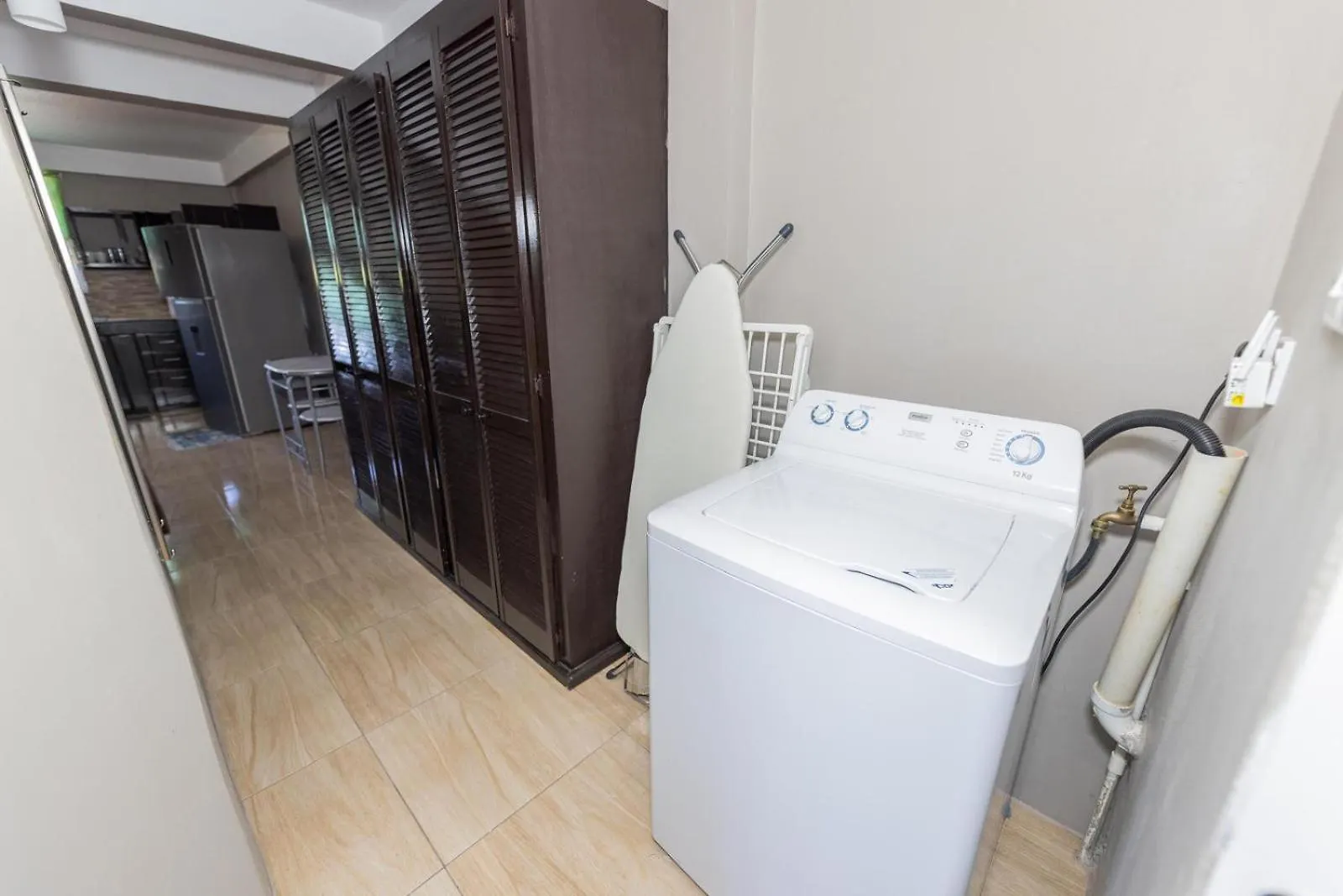 Roseau Canefield Apartment With Full Kitchen Air Conditioning And Wi-Fi Close To Town 0*,  Dominica